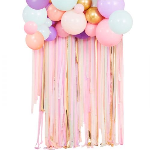 Backdrop pastel streamers en ballonnen Mix It Up Ginger Ray