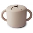 Mushie & Co snack cup Shifting Sand
