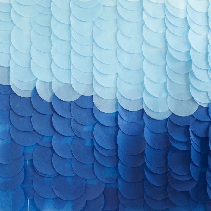 Backdrop blue ombre Mix it Up Blue Ginger Ray