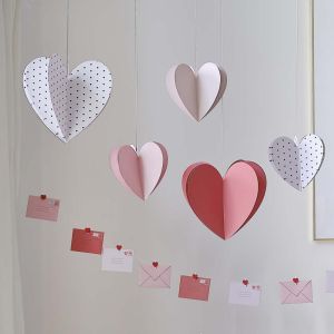 Hangdecoratie paper hearts Parisian Love (5st) Ginger Ray