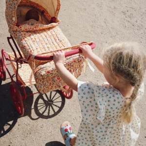 Konges Slojd poppenkinderwagen Doll Villetta