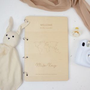 Gepersonaliseerd babyboek wereldkaart